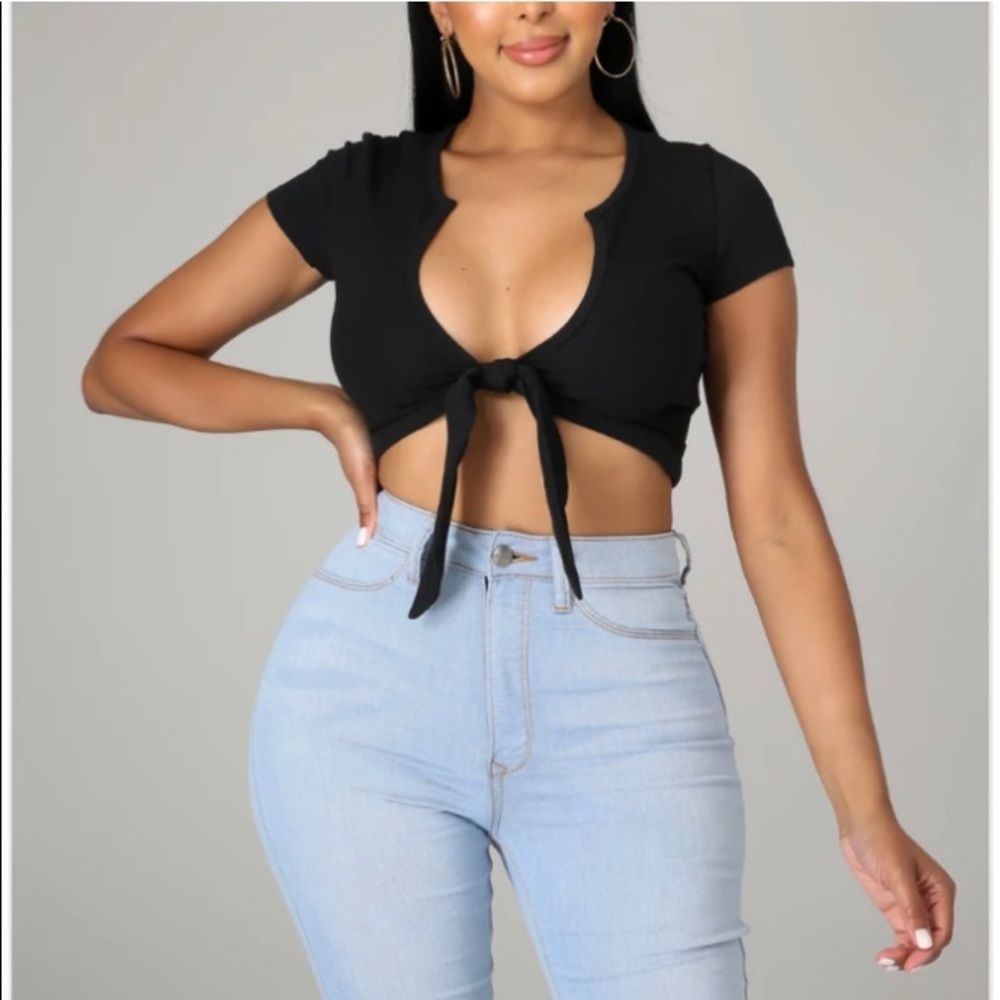 Black Ribbed Crop Top